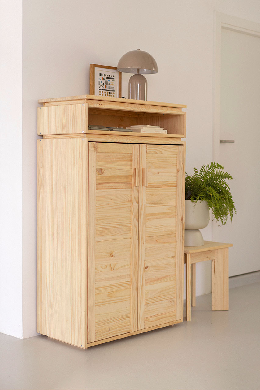 Imagen de ambiente 4 para:Armario para el recibidor de madera ecol&oacute;gica